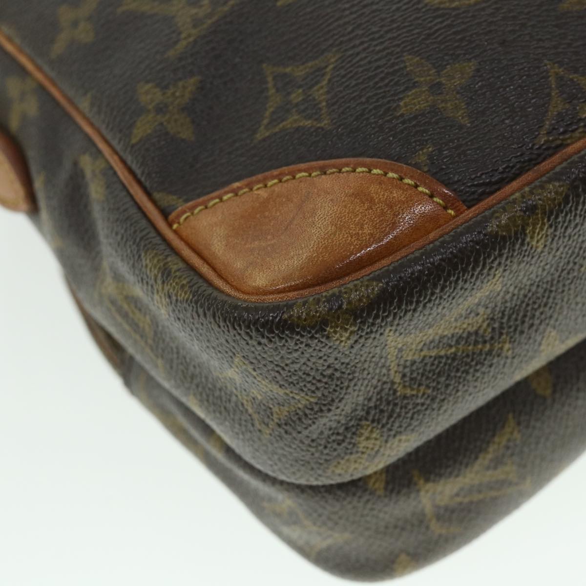 LOUIS VUITTON Monogram Amazon Shoulder Bag M45236 LV Auth 54589