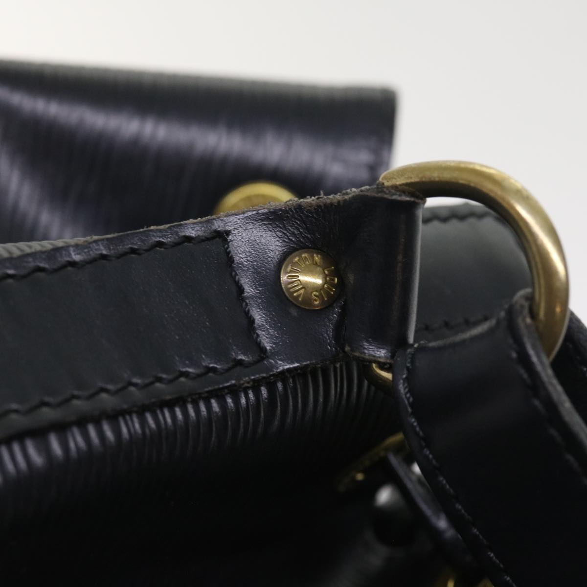 LOUIS VUITTON Epi Petit Noe Shoulder Bag Black M44102 LV Auth 54644