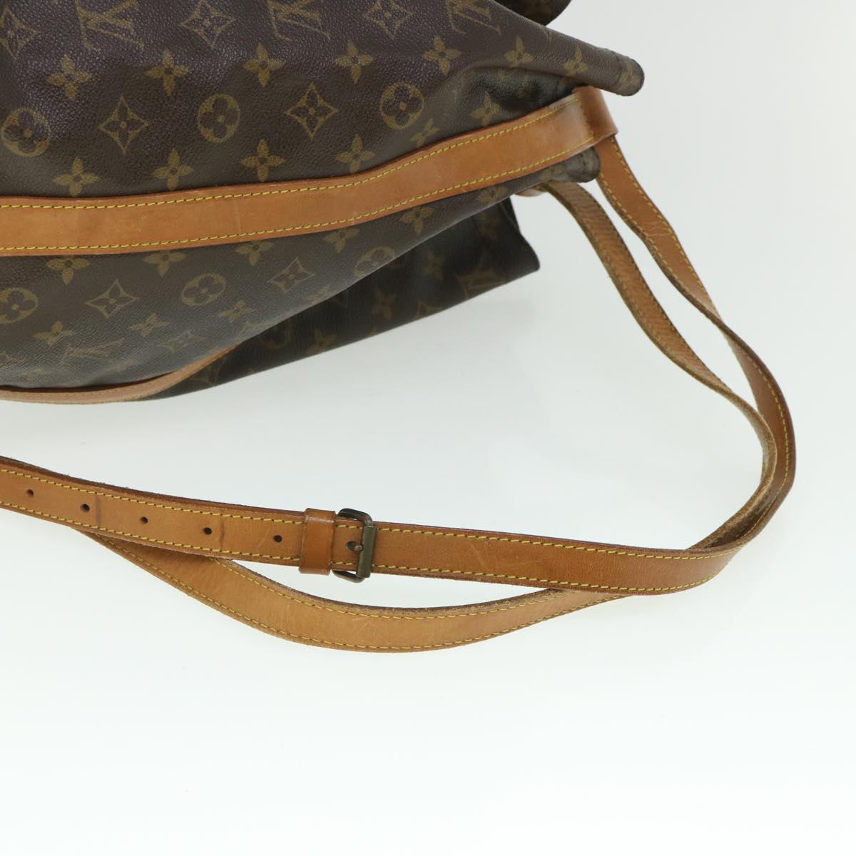 LOUIS VUITTON Monogram Randonnee GM Shoulder Bag M42244 LV Auth 54662