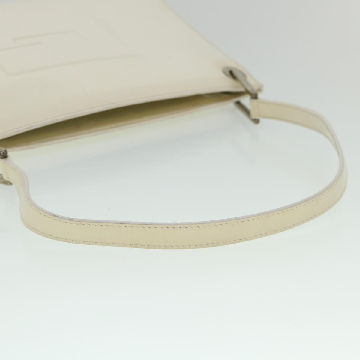 GUCCI Shoulder Bag Patent leather White 001 3034 Auth 55032