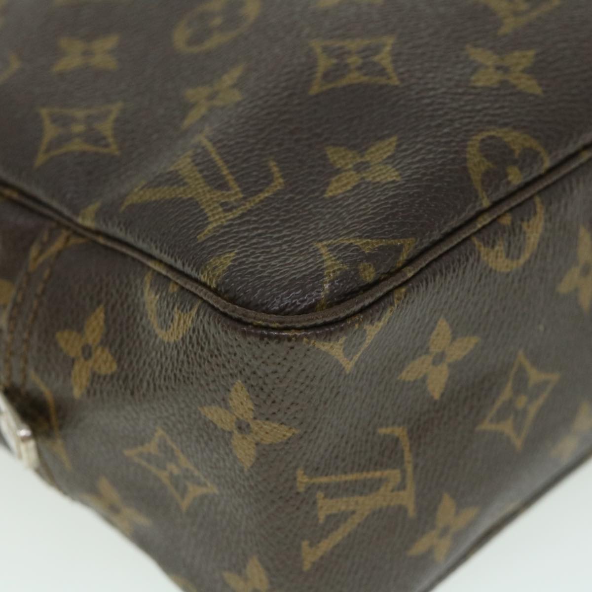 LOUIS VUITTON Monogram Trousse Toilette 28 Clutch Bag M47522 LV Auth 55087