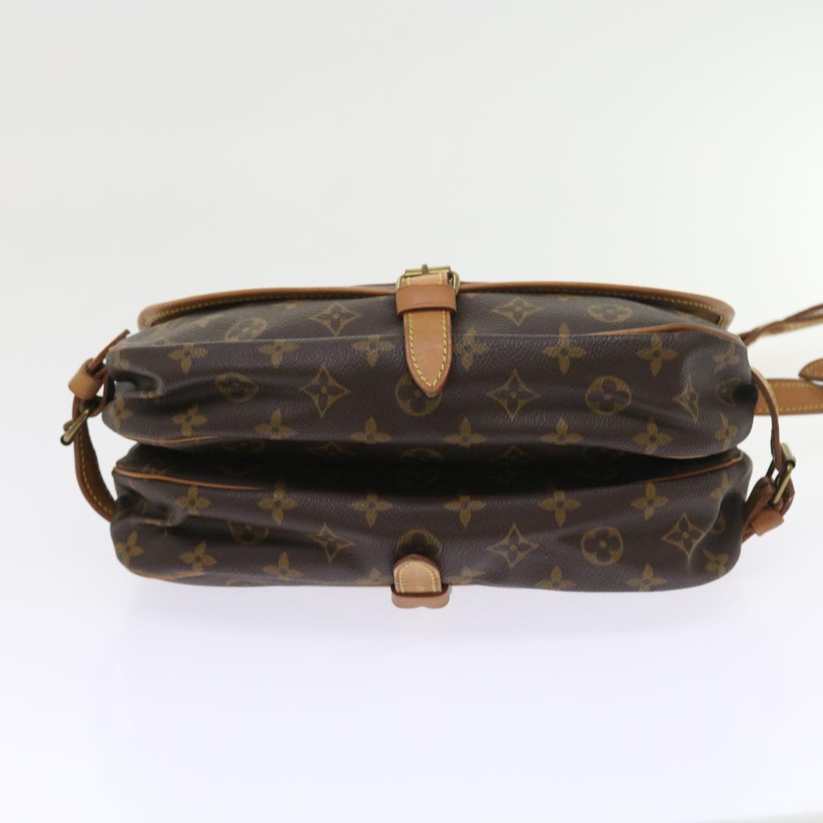 LOUIS VUITTON Monogram Saumur 30 Shoulder Bag M42256 LV Auth 55101