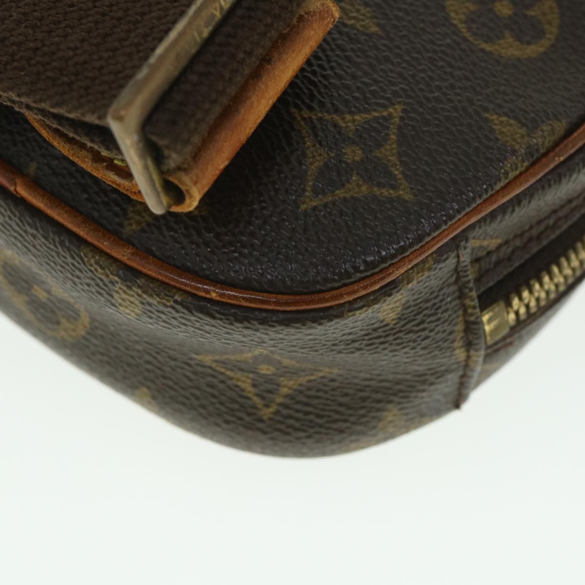 LOUIS VUITTON Monogram Pochette Gange Shoulder Bag M51870 LV Auth 55116