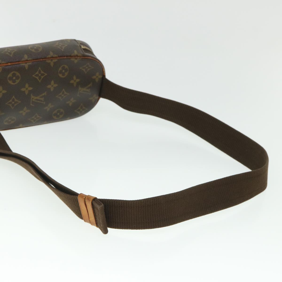 LOUIS VUITTON Monogram Pochette Gange Shoulder Bag M51870 LV Auth 55116