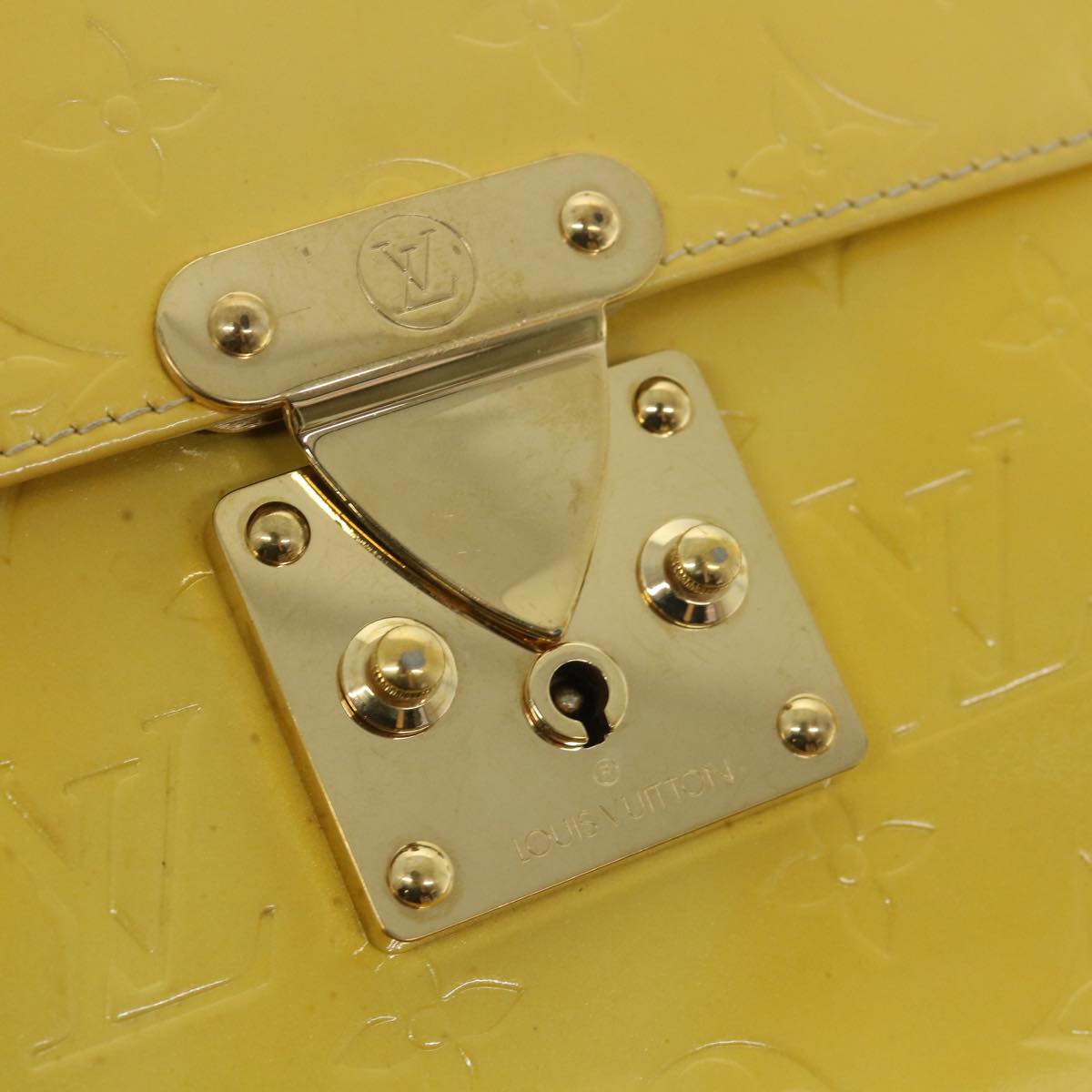 LOUIS VUITTON Monogram Vernis Spring Street Bag Lime Yellow M91068 LV Auth 55156