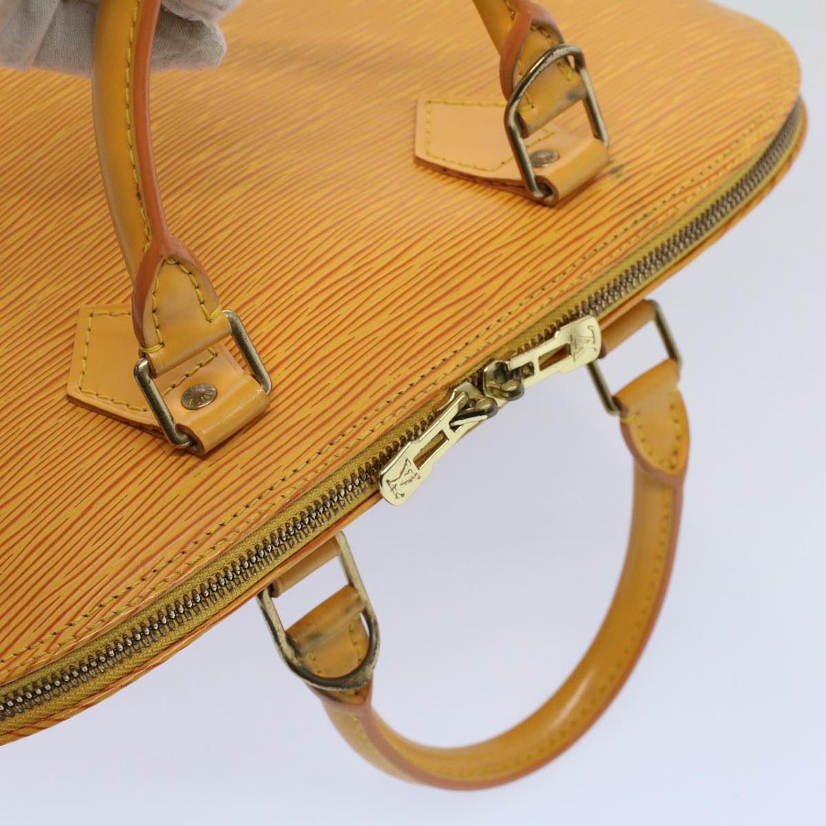 LOUIS VUITTON Epi Alma Hand Bag Tassili Yellow M52149 LV Auth 55230