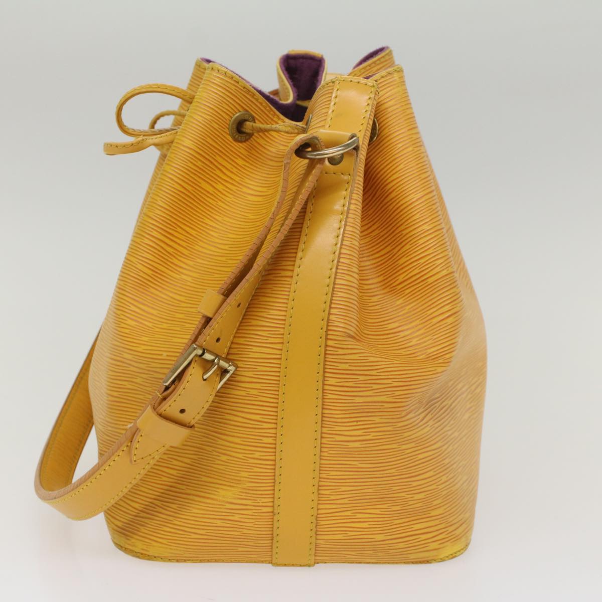 LOUIS VUITTON Epi Petit Noe Shoulder Bag Tassili Yellow M44109 LV Auth 55242