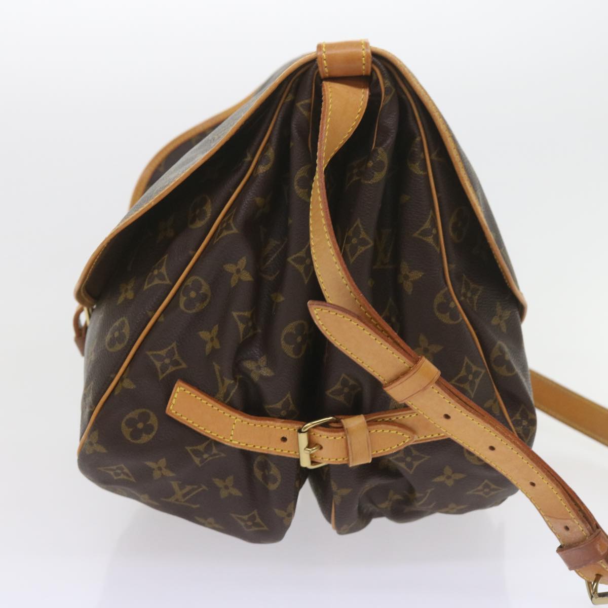 LOUIS VUITTON Monogram Saumur 35 Shoulder Bag M42254 LV Auth 55322