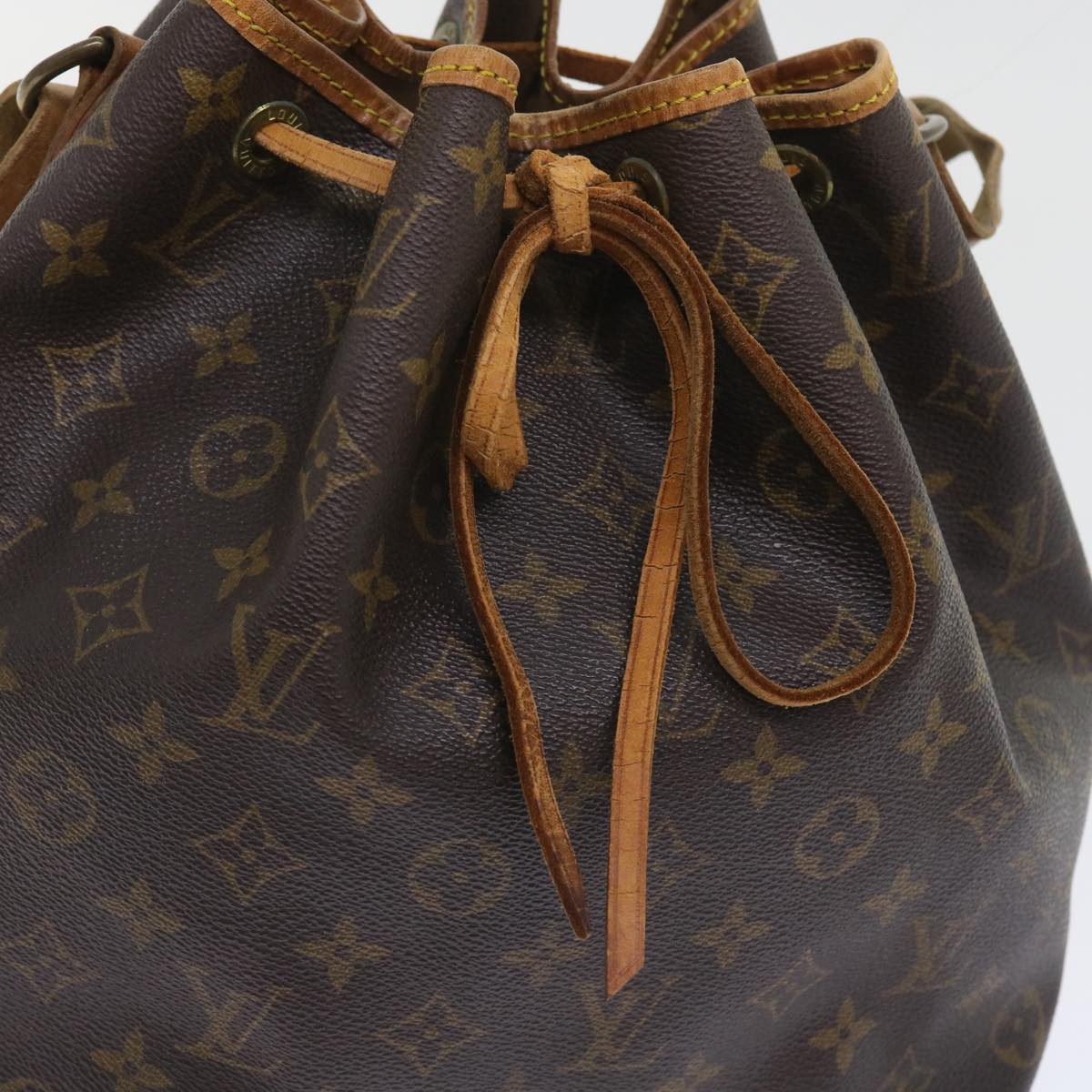 LOUIS VUITTON Monogram Petit Noe Shoulder Bag M42226 LV Auth 55365