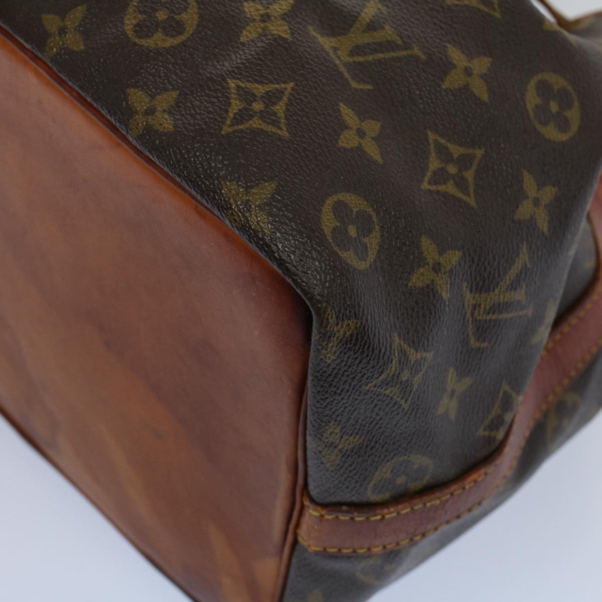 LOUIS VUITTON Monogram Petit Noe Shoulder Bag M42226 LV Auth 55366