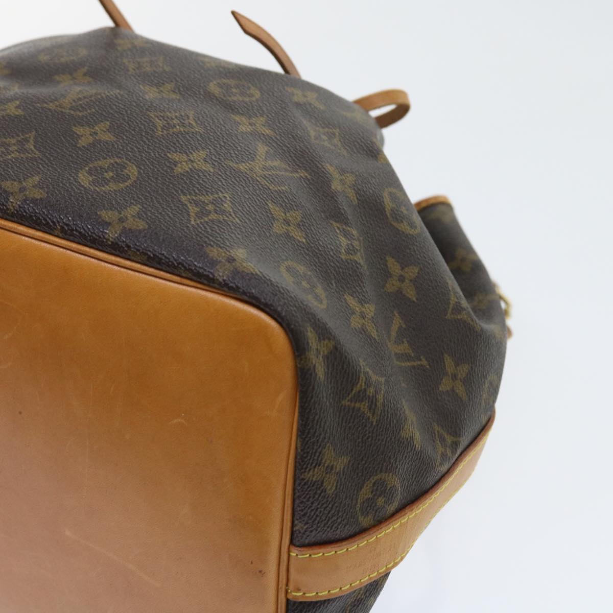 LOUIS VUITTON Monogram Petit Noe Shoulder Bag M42226 LV Auth 55367