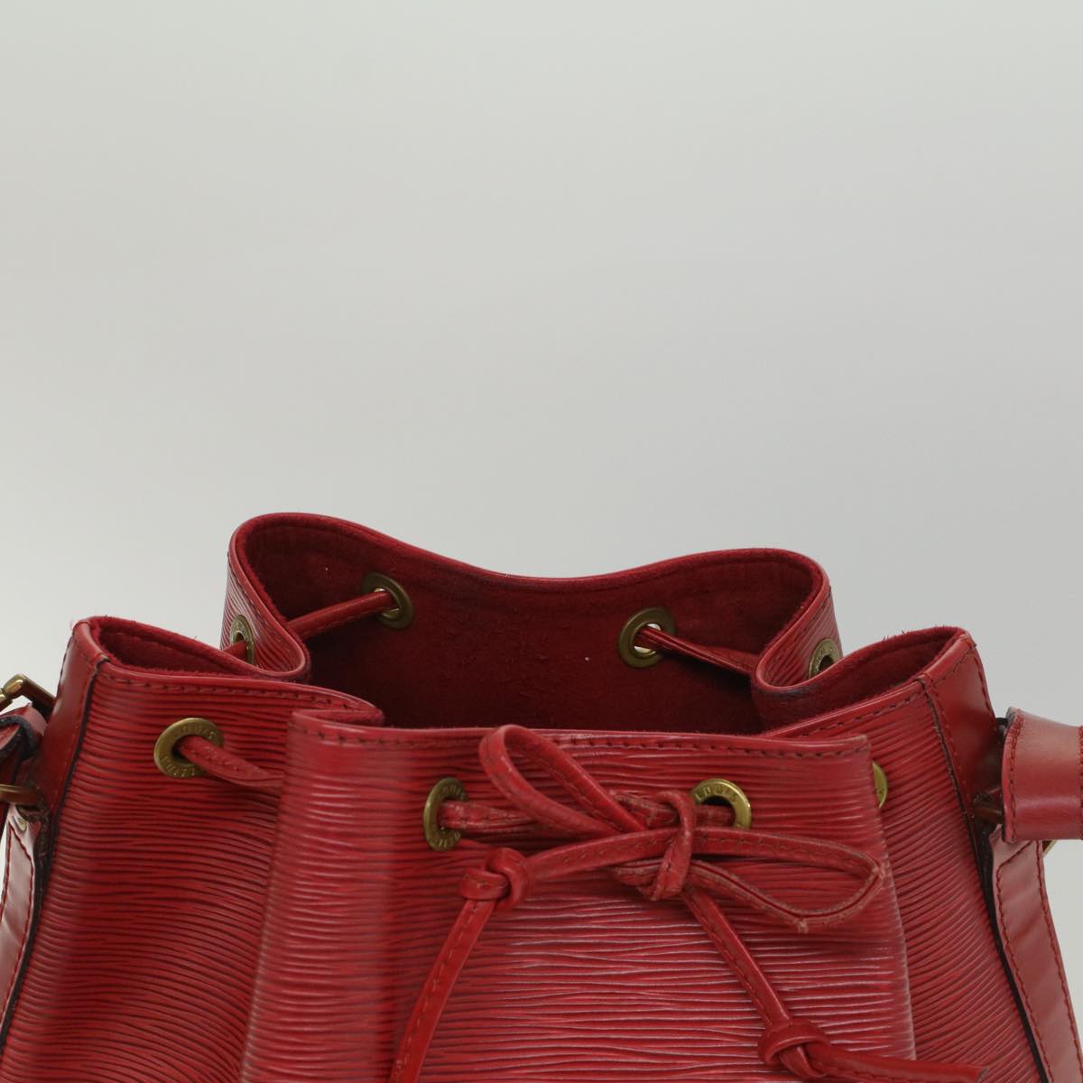 LOUIS VUITTON Epi Noe Shoulder Bag Red M44007 LV Auth 55390