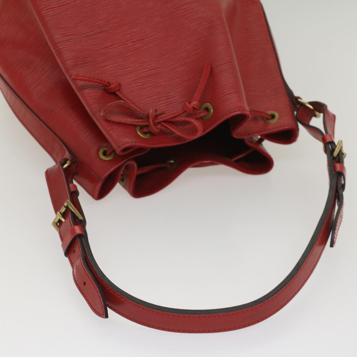 LOUIS VUITTON Epi Noe Shoulder Bag Red M44007 LV Auth 55390