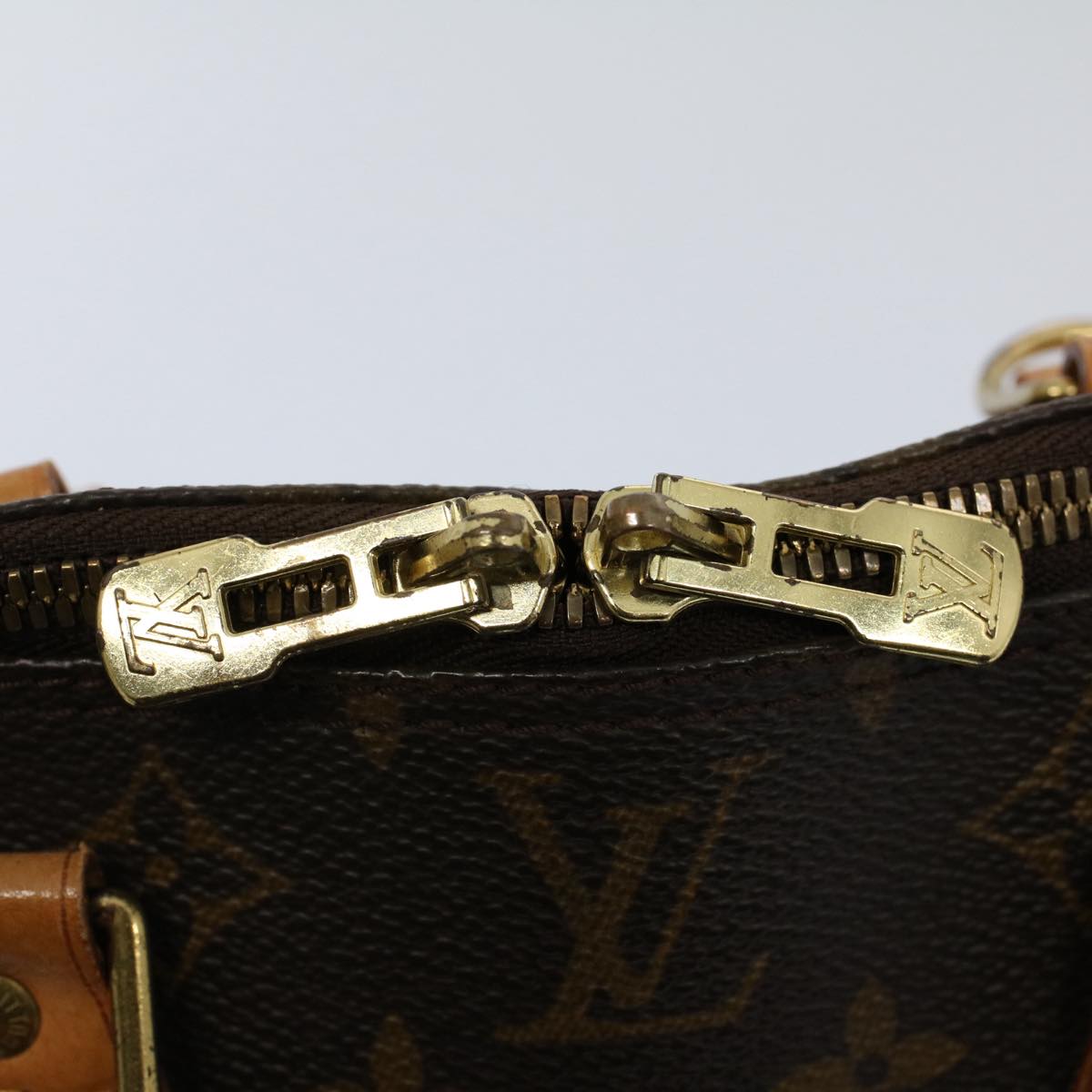 LOUIS VUITTON Monogram Alma Hand Bag M51130 LV Auth 55474