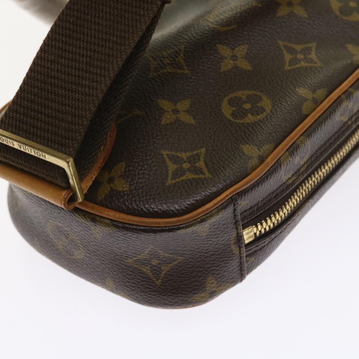 LOUIS VUITTON Monogram Pochette Gange Shoulder Bag M51870 LV Auth 55530