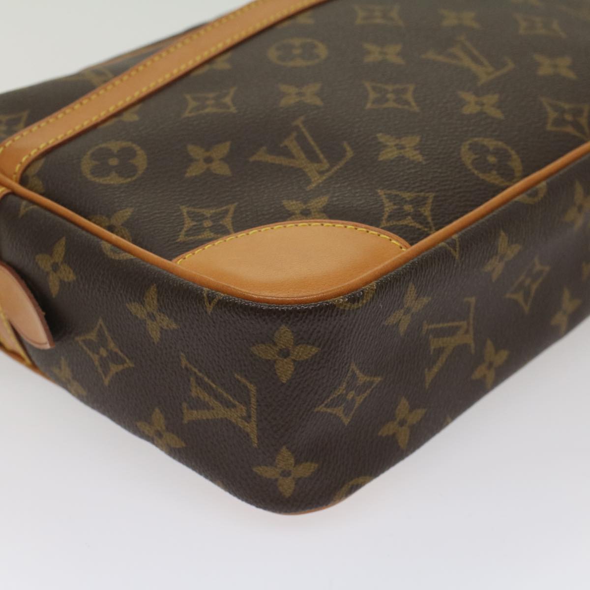 LOUIS VUITTON Monogram Compiegne 28 Clutch Bag M51845 LV Auth 55535