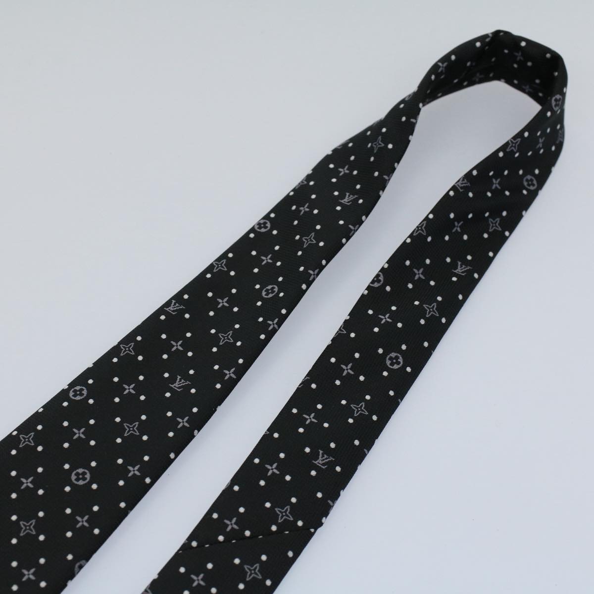 LOUIS VUITTON Monogram Necktie Silk Black LV Auth 55605