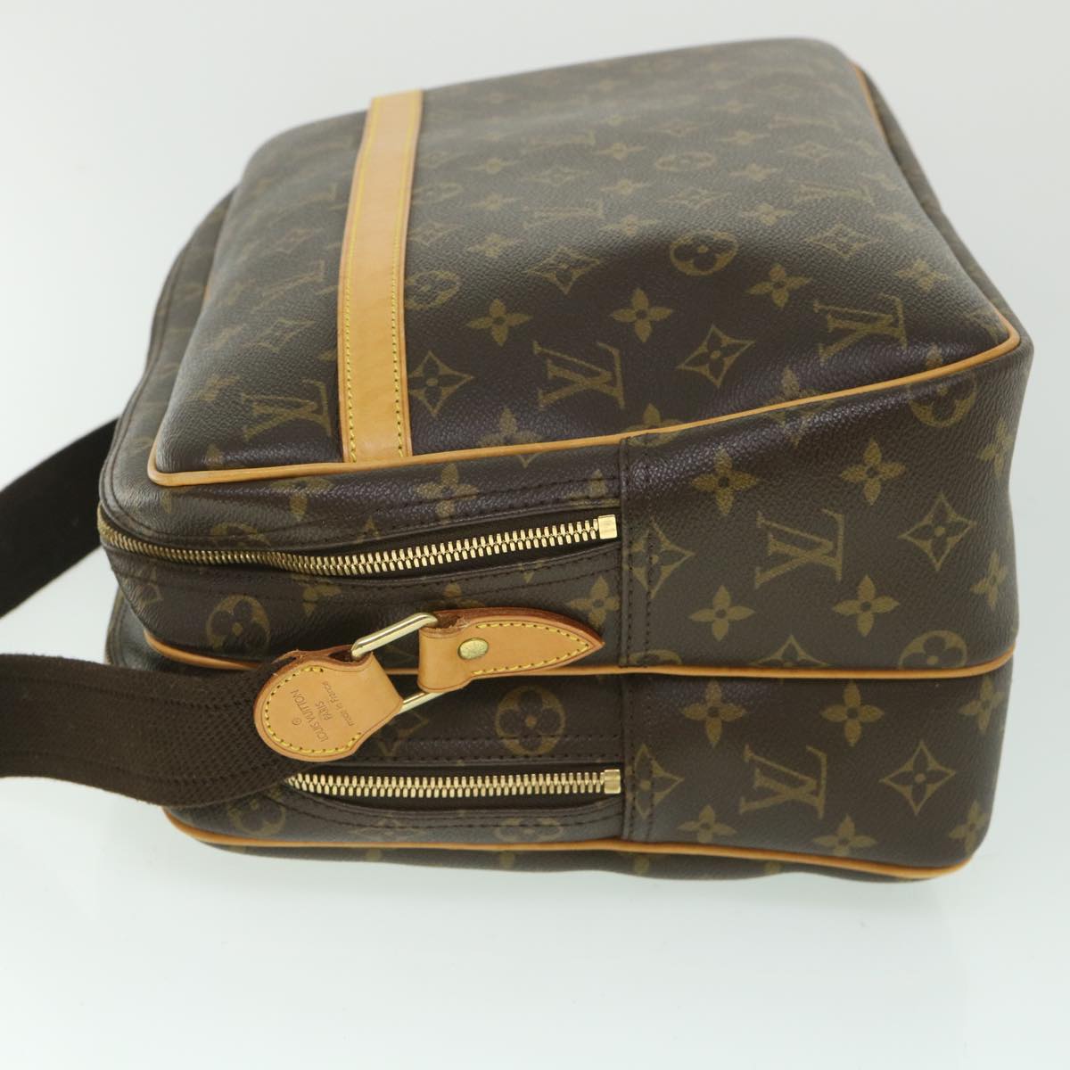 LOUIS VUITTON Monogram Reporter GM Shoulder Bag M45252 LV Auth 55635