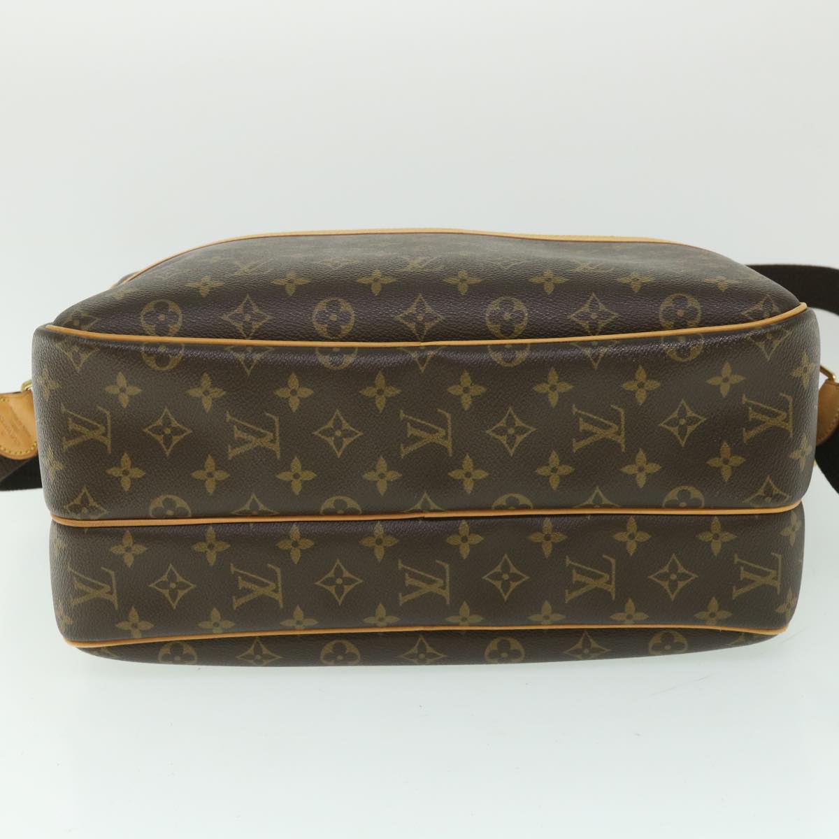 LOUIS VUITTON Monogram Reporter GM Shoulder Bag M45252 LV Auth 55635