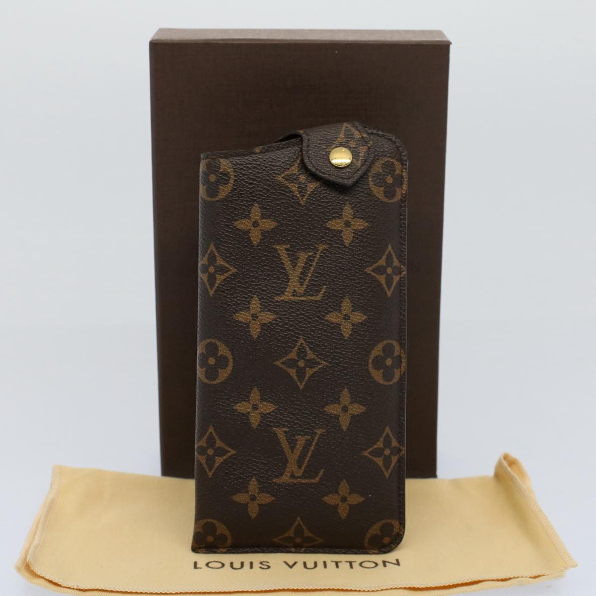 LOUIS VUITTON Monogram Etui Lunette MM Glasses Case M66544 LV Auth 55661