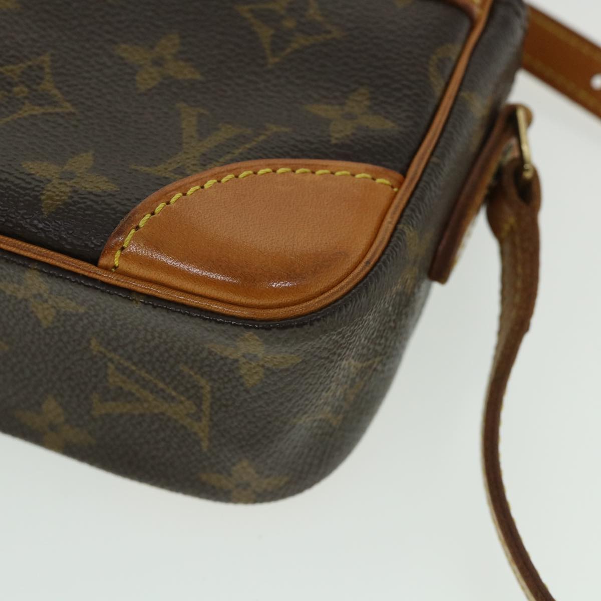 LOUIS VUITTON Monogram Trocadero 23 Shoulder Bag M51276 LV Auth 55728