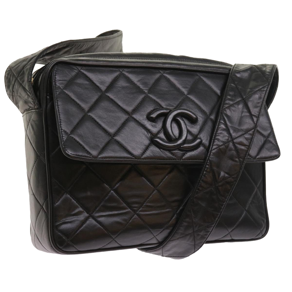 CHANEL Matelasse Shoulder Bag Lamb Skin Black CC Auth 55757