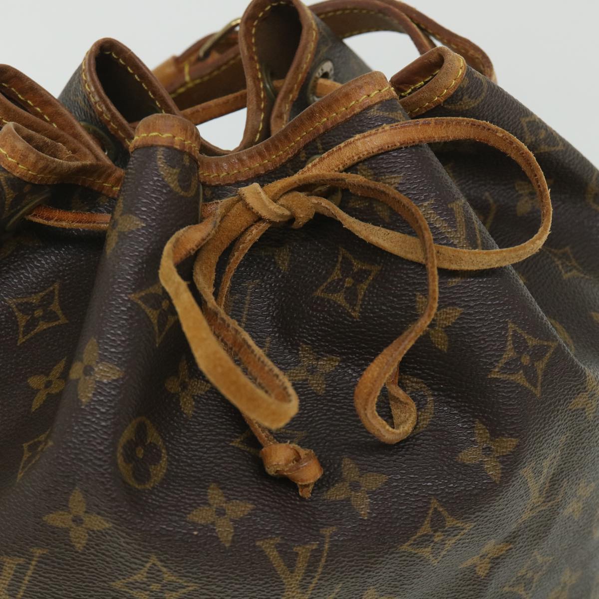 LOUIS VUITTON Monogram Noe Shoulder Bag M42224 LV Auth 55848