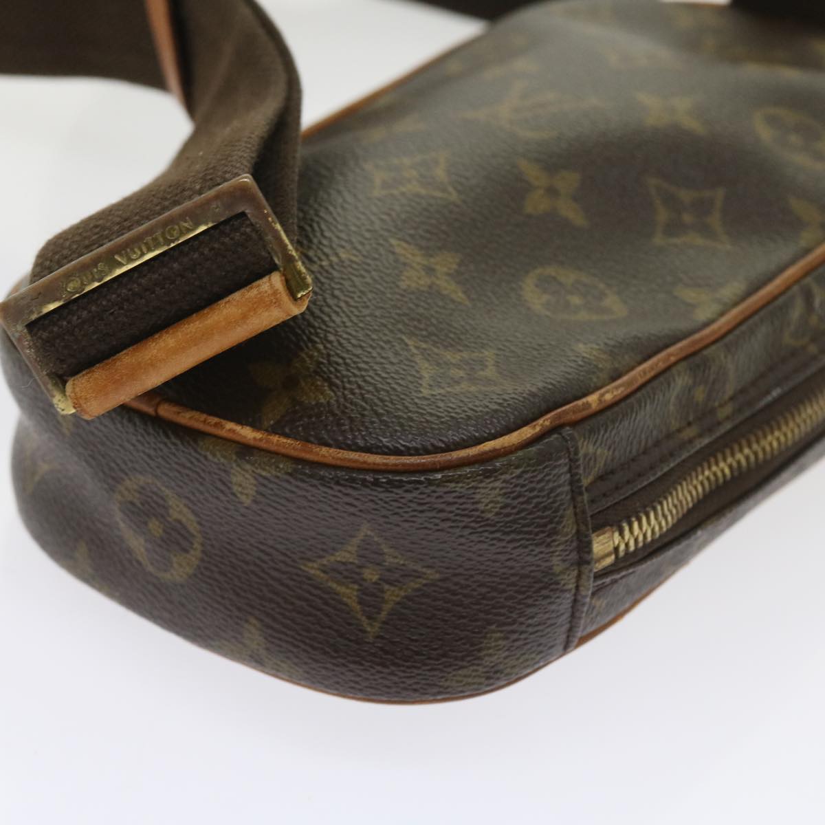 LOUIS VUITTON Monogram Pochette Gange Shoulder Bag M51870 LV Auth 55890