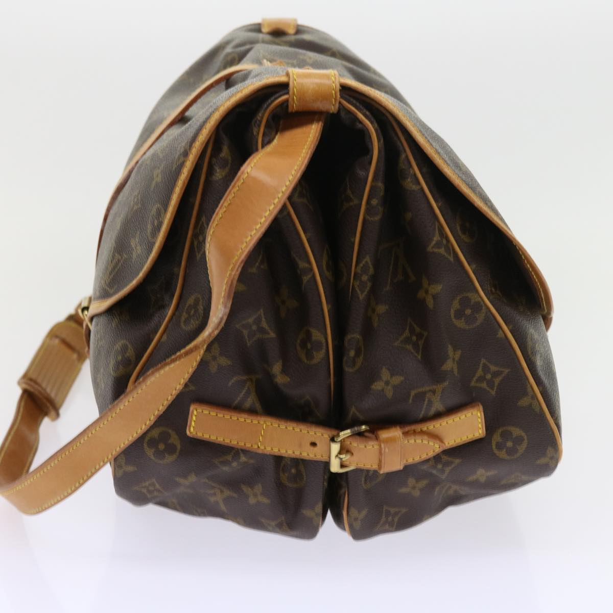 LOUIS VUITTON Monogram Saumur 35 Shoulder Bag M42254 LV Auth 55990