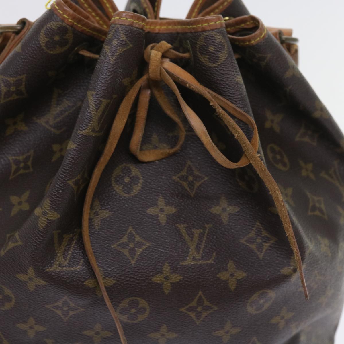 LOUIS VUITTON Monogram Noe Shoulder Bag M42224 LV Auth 56018