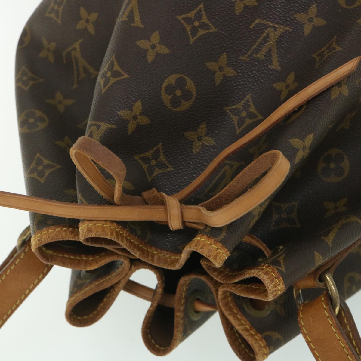 LOUIS VUITTON Monogram Noe Shoulder Bag M42224 LV Auth 56022