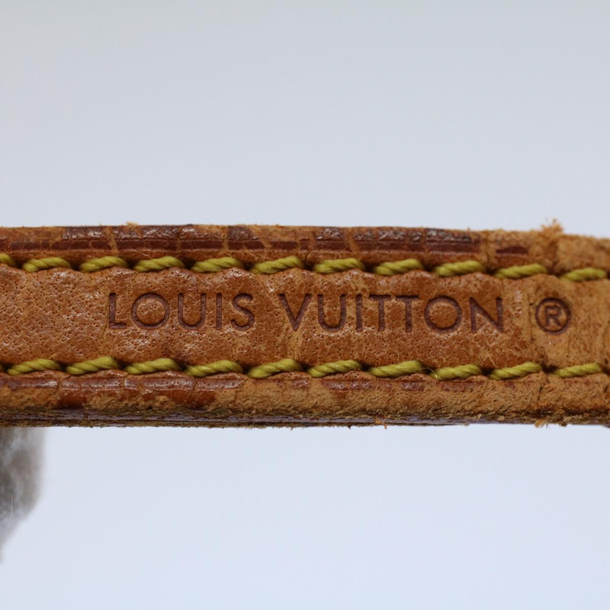 LOUIS VUITTON Shoulder Strap Leather 47.2"" Beige LV Auth 56091