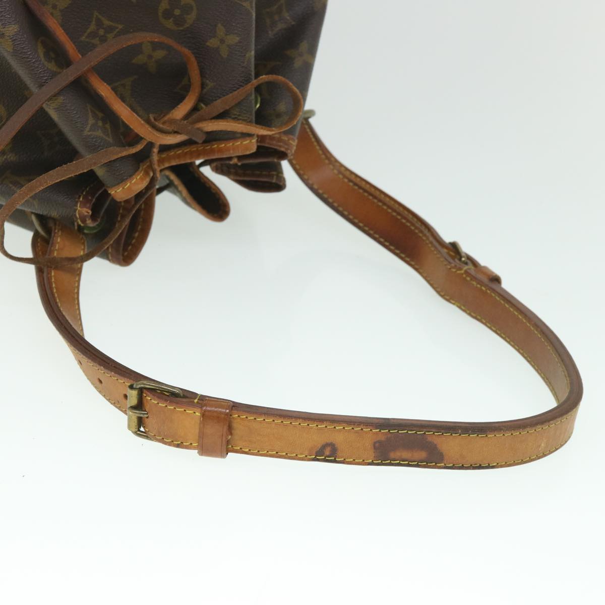 LOUIS VUITTON Monogram Petit Noe Shoulder Bag M42226 LV Auth 56138