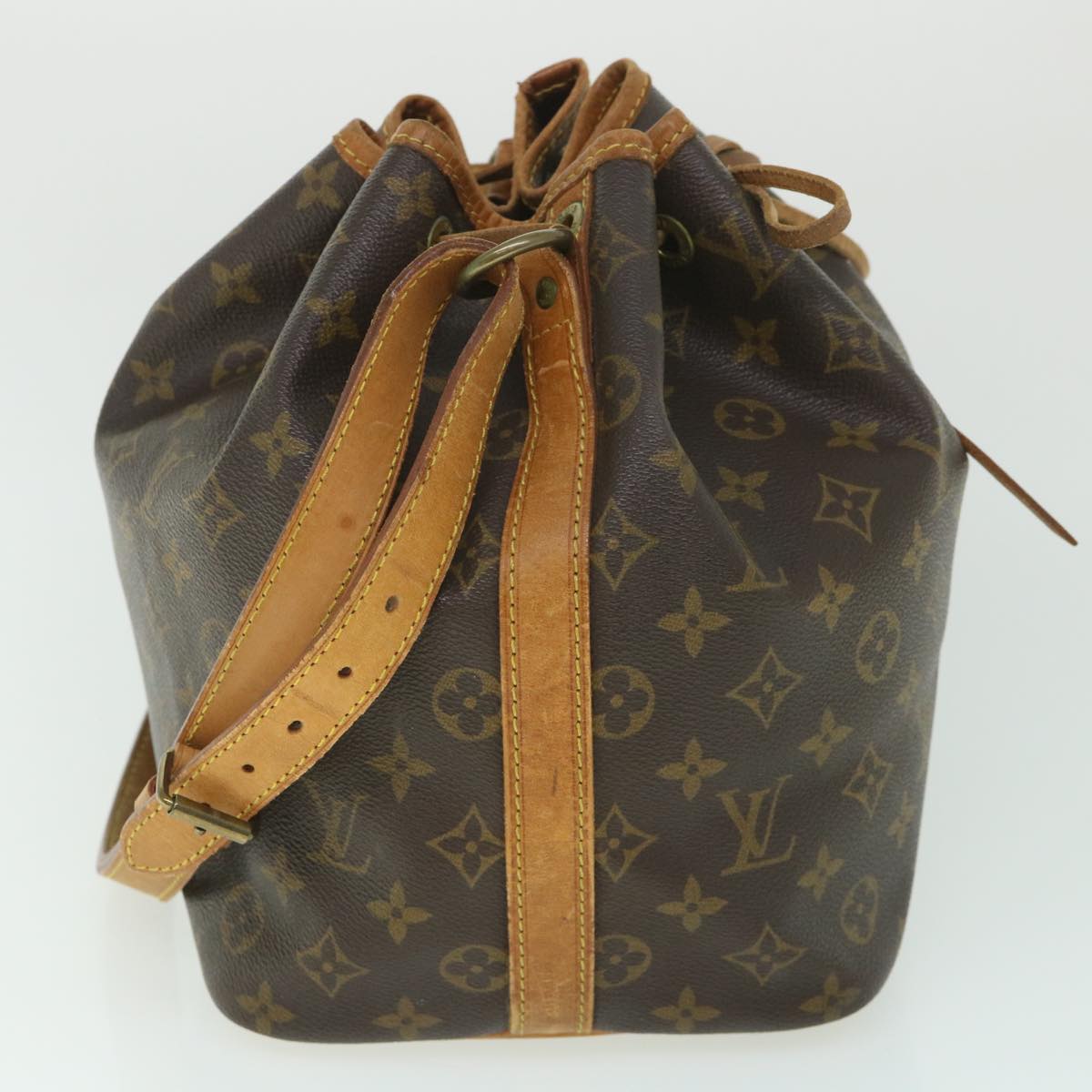 LOUIS VUITTON Monogram Petit Noe Shoulder Bag M42226 LV Auth 56140