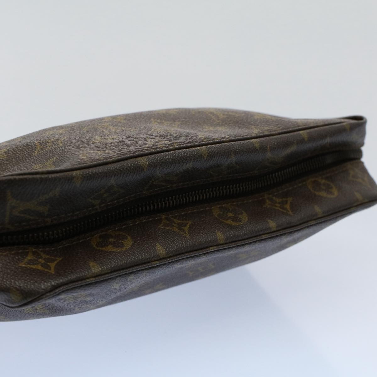 LOUIS VUITTON Monogram Trousse Toilette 28 Clutch Bag M47522 LV Auth 56177