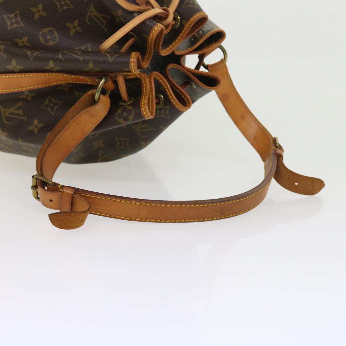 LOUIS VUITTON Monogram Noe Shoulder Bag M42224 LV Auth 56236