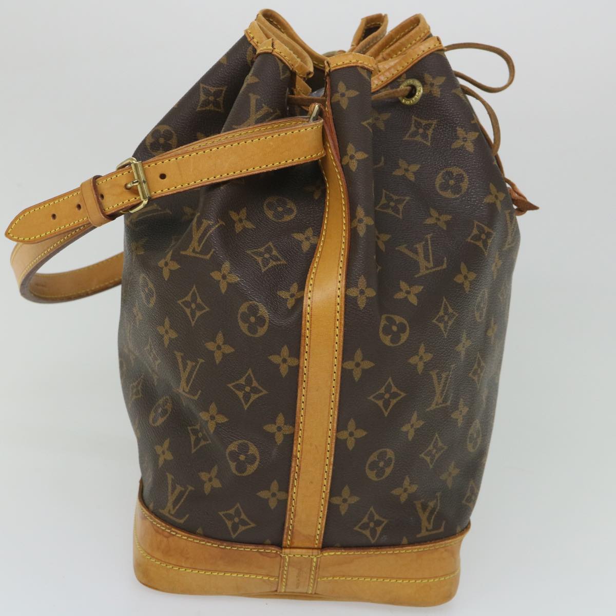 LOUIS VUITTON Monogram Noe Shoulder Bag M42224 LV Auth 56393