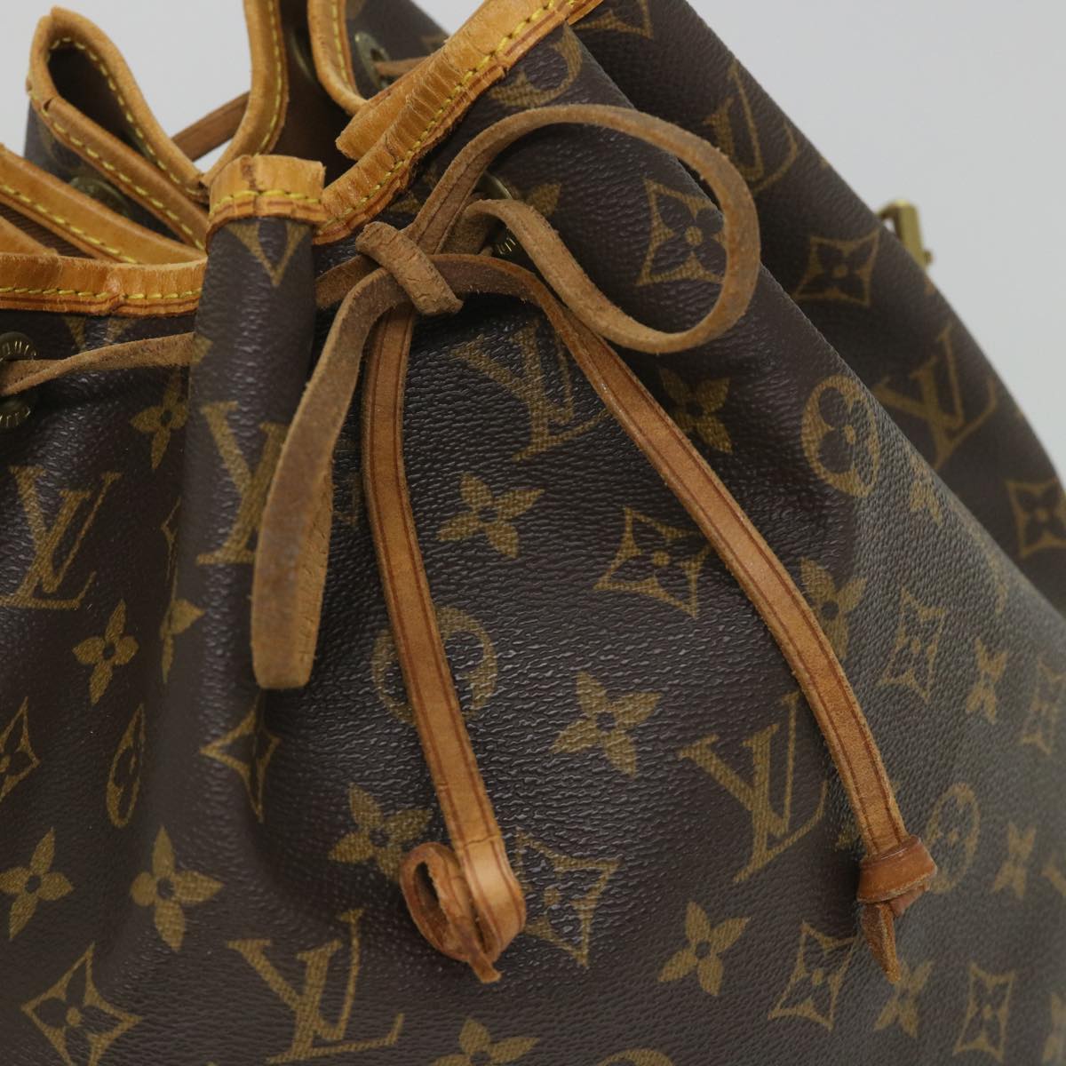 LOUIS VUITTON Monogram Noe Shoulder Bag M42224 LV Auth 56393