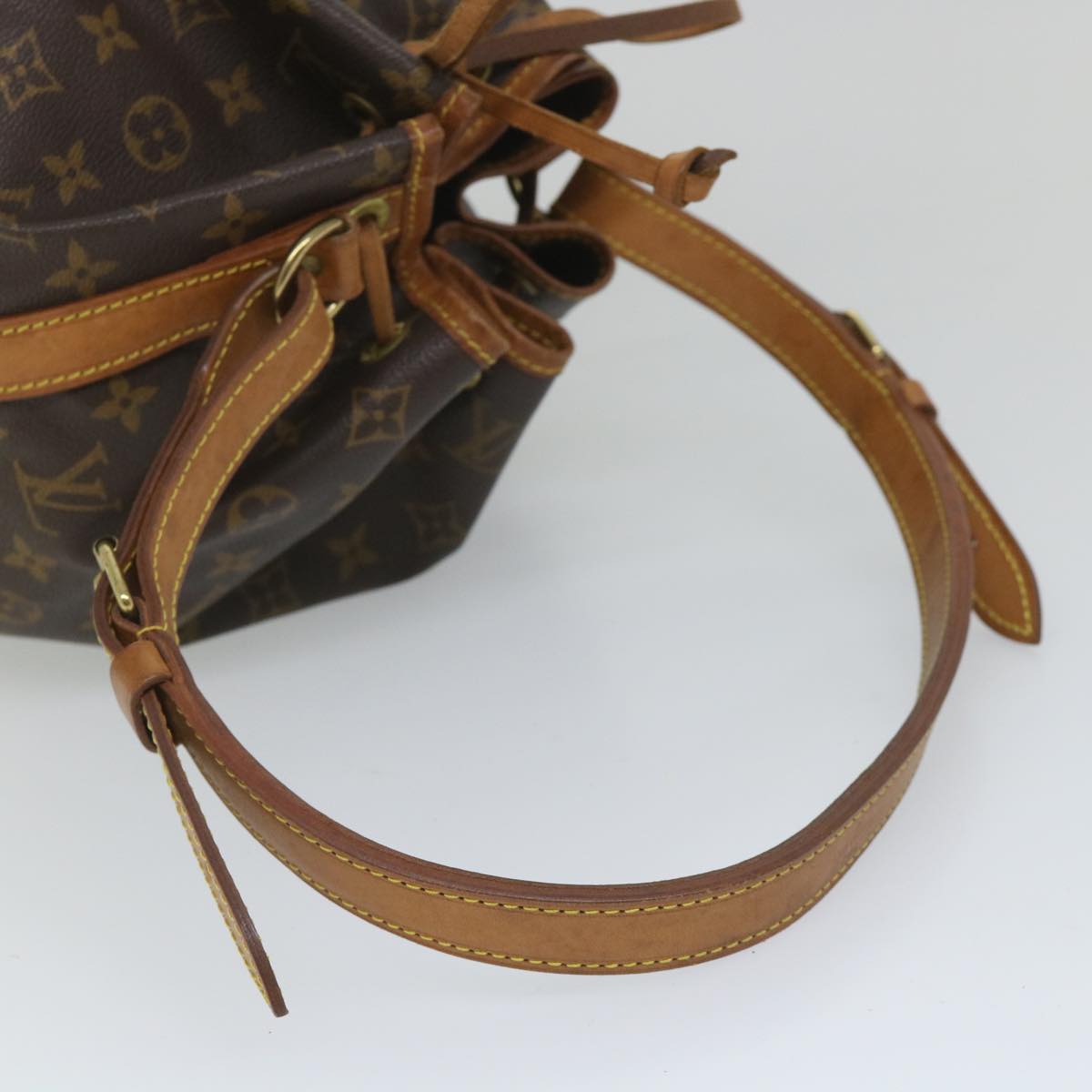 LOUIS VUITTON Monogram Petit Noe Shoulder Bag M42226 LV Auth 56394