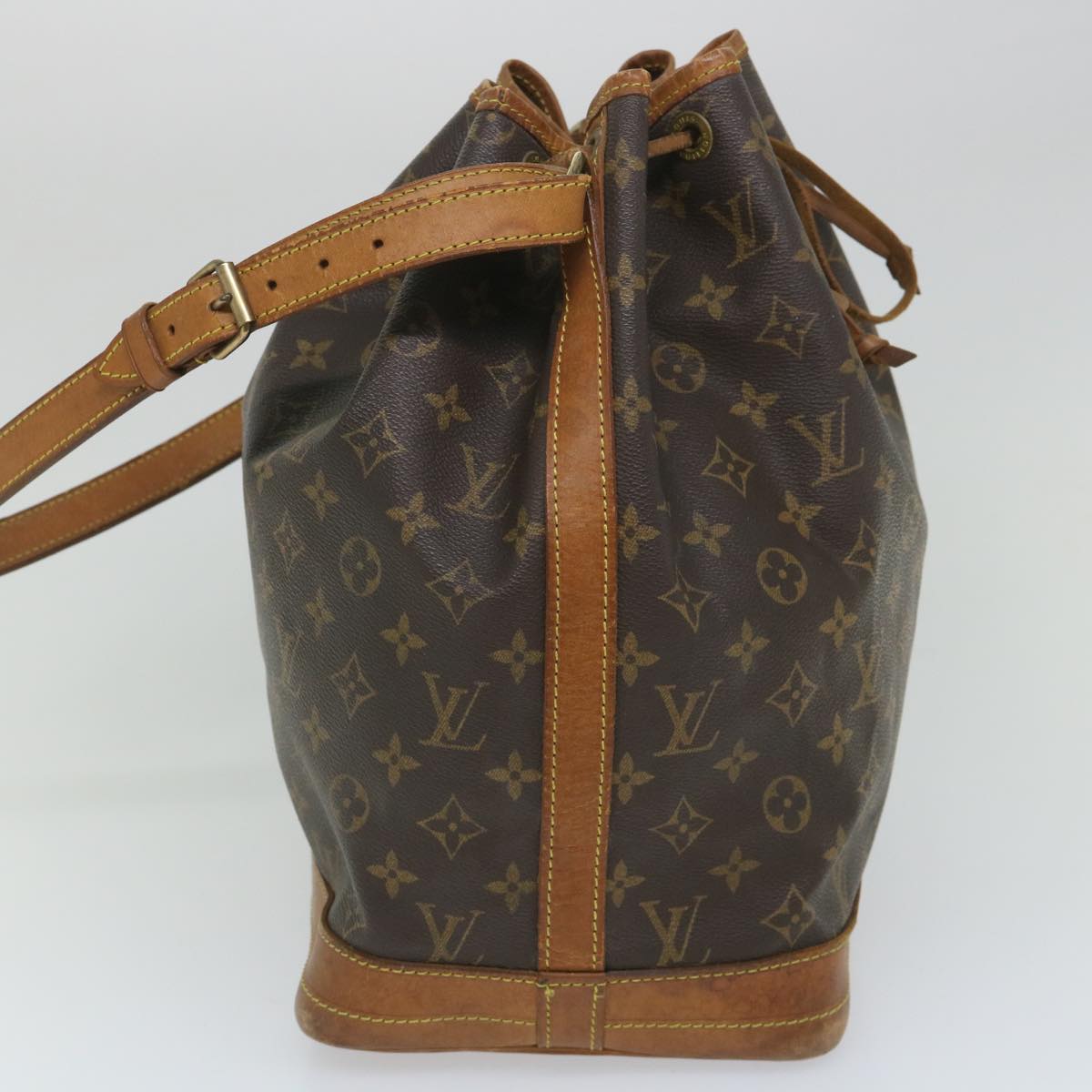 LOUIS VUITTON Monogram Noe Shoulder Bag M42224 LV Auth 56411