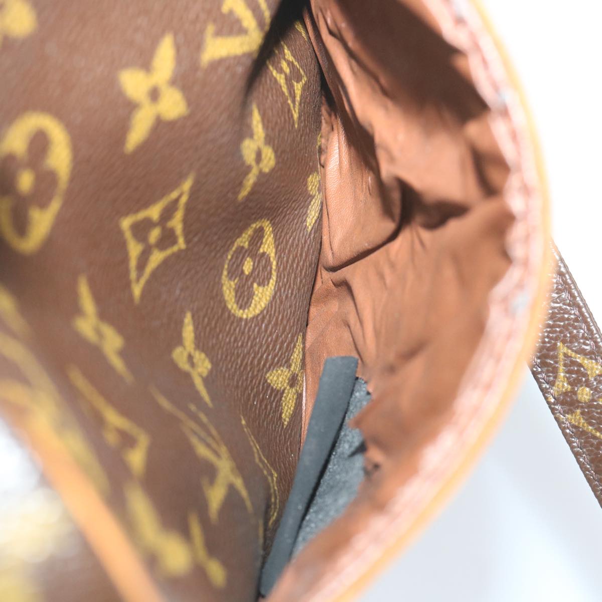 LOUIS VUITTON Monogram Danube Shoulder Bag M45266 LV Auth 56452