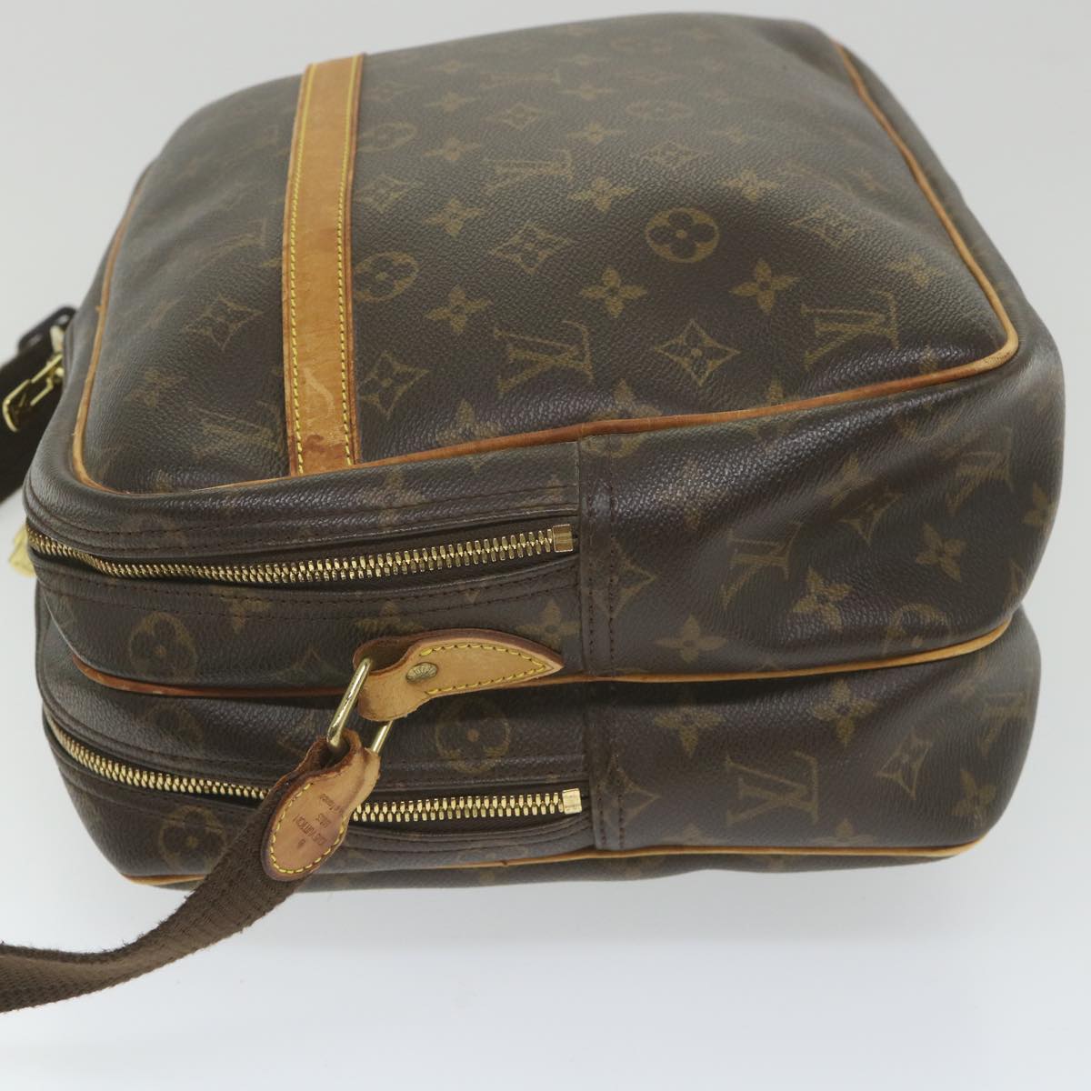 LOUIS VUITTON Monogram Reporter GM Shoulder Bag M45252 LV Auth 56498