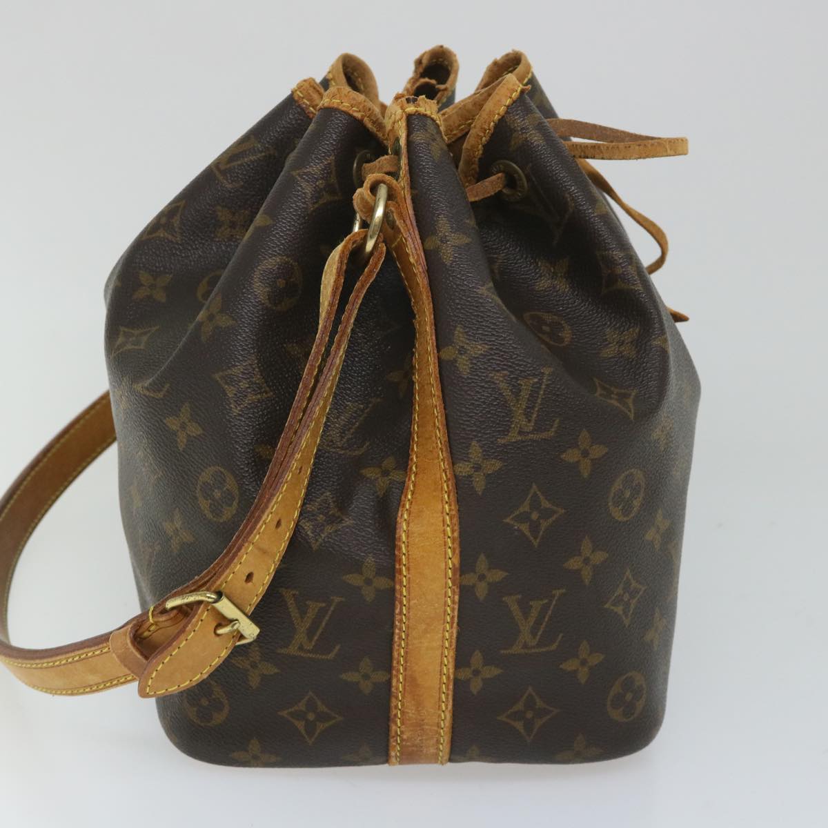 LOUIS VUITTON Monogram Petit Noe Shoulder Bag M42226 LV Auth 56502