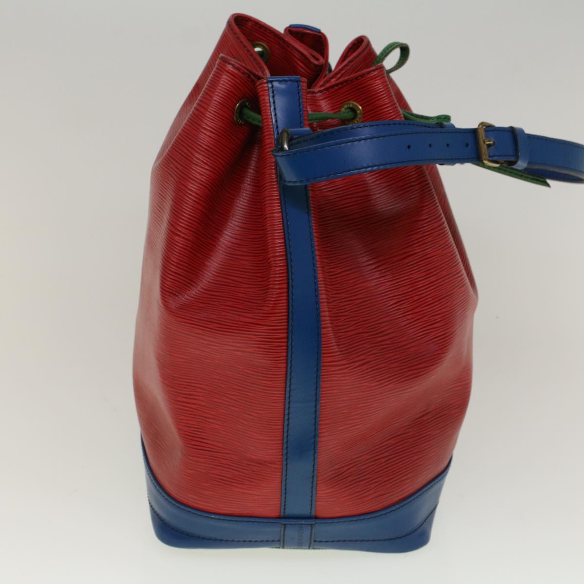 LOUIS VUITTON Epi Trico Color Noe Shoulder Bag Red Blue Green M44084 Auth 56552