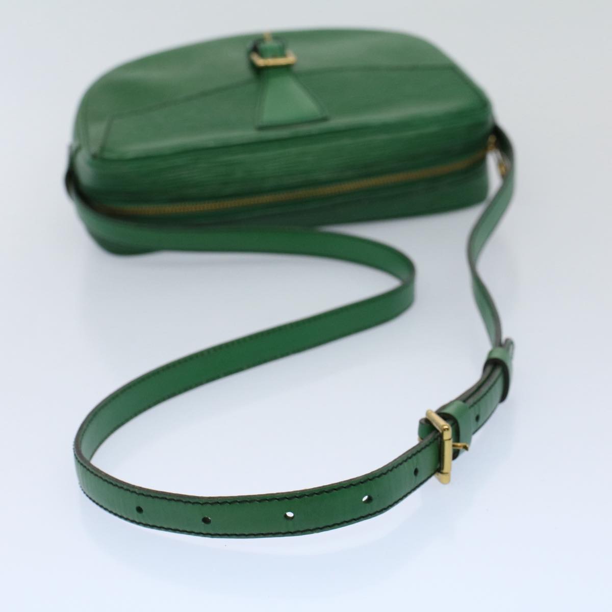 LOUIS VUITTON Epi June Feuille Shoulder Bag Green M52154 LV Auth 56655