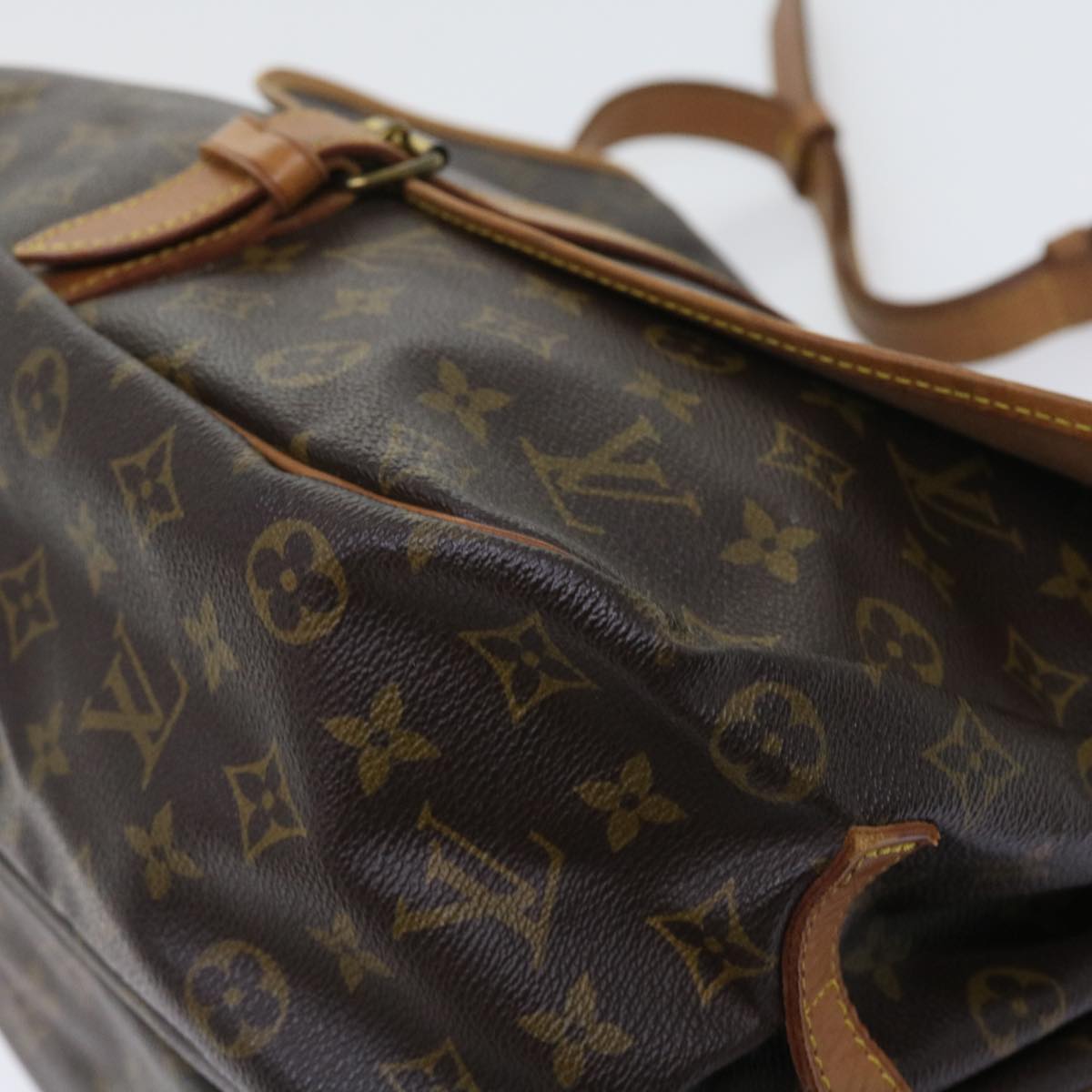 LOUIS VUITTON Monogram Saumur 35 Shoulder Bag M42254 LV Auth 56662