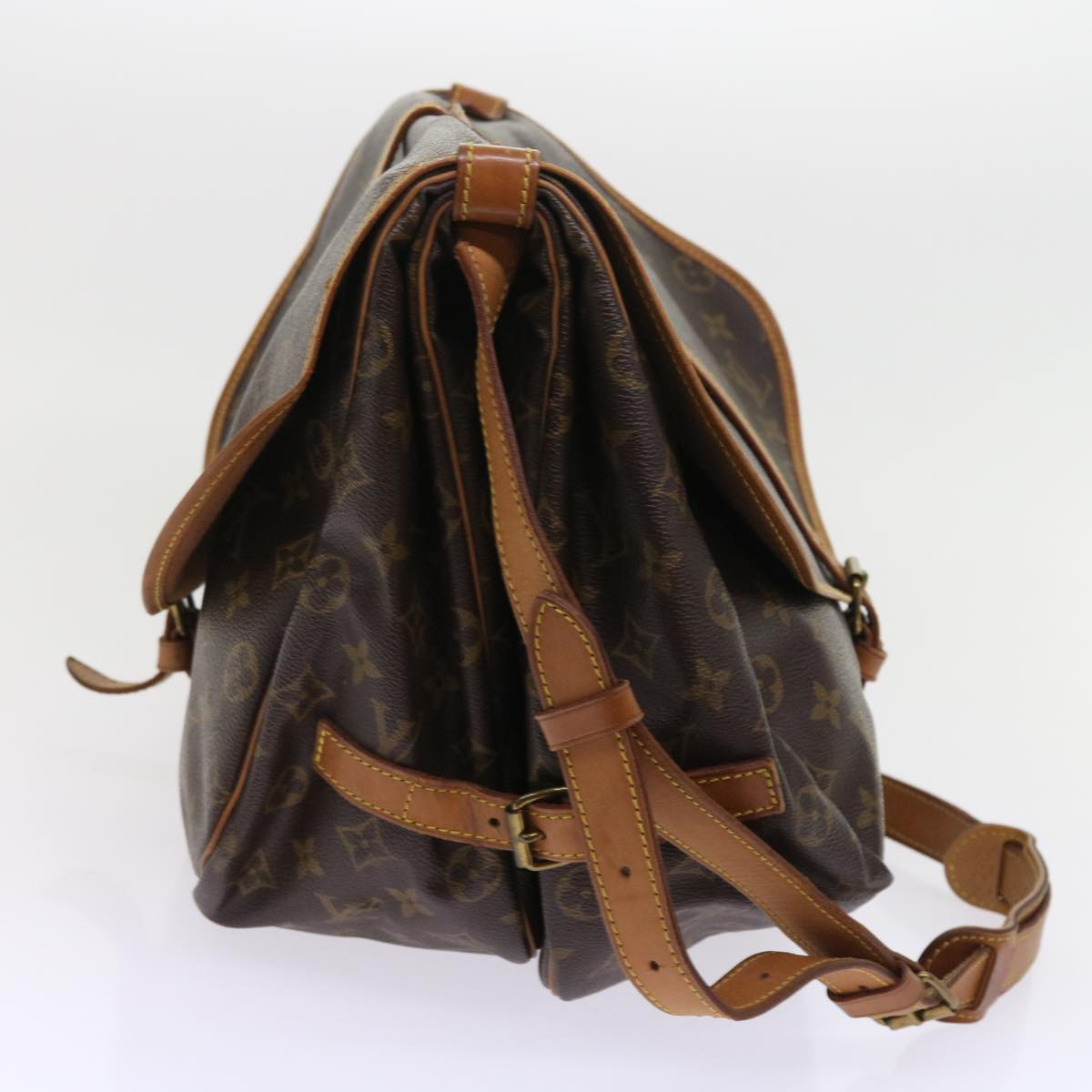 LOUIS VUITTON Monogram Saumur 35 Shoulder Bag M42254 LV Auth 56662