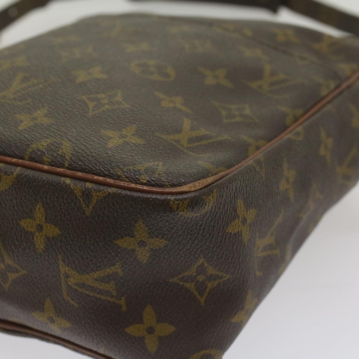 LOUIS VUITTON Monogram Marceau Shoulder Bag No.70 LV Auth 56727