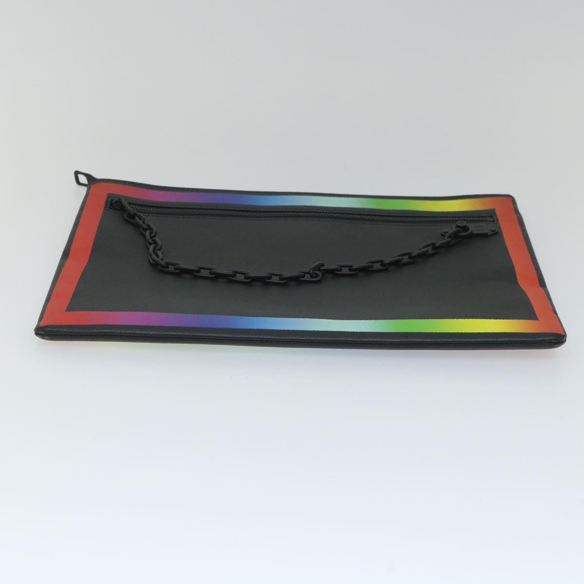 LOUIS VUITTON Taiga Rainbow Chain Pochette A4 Bag Black M30347 LV Auth 56795A