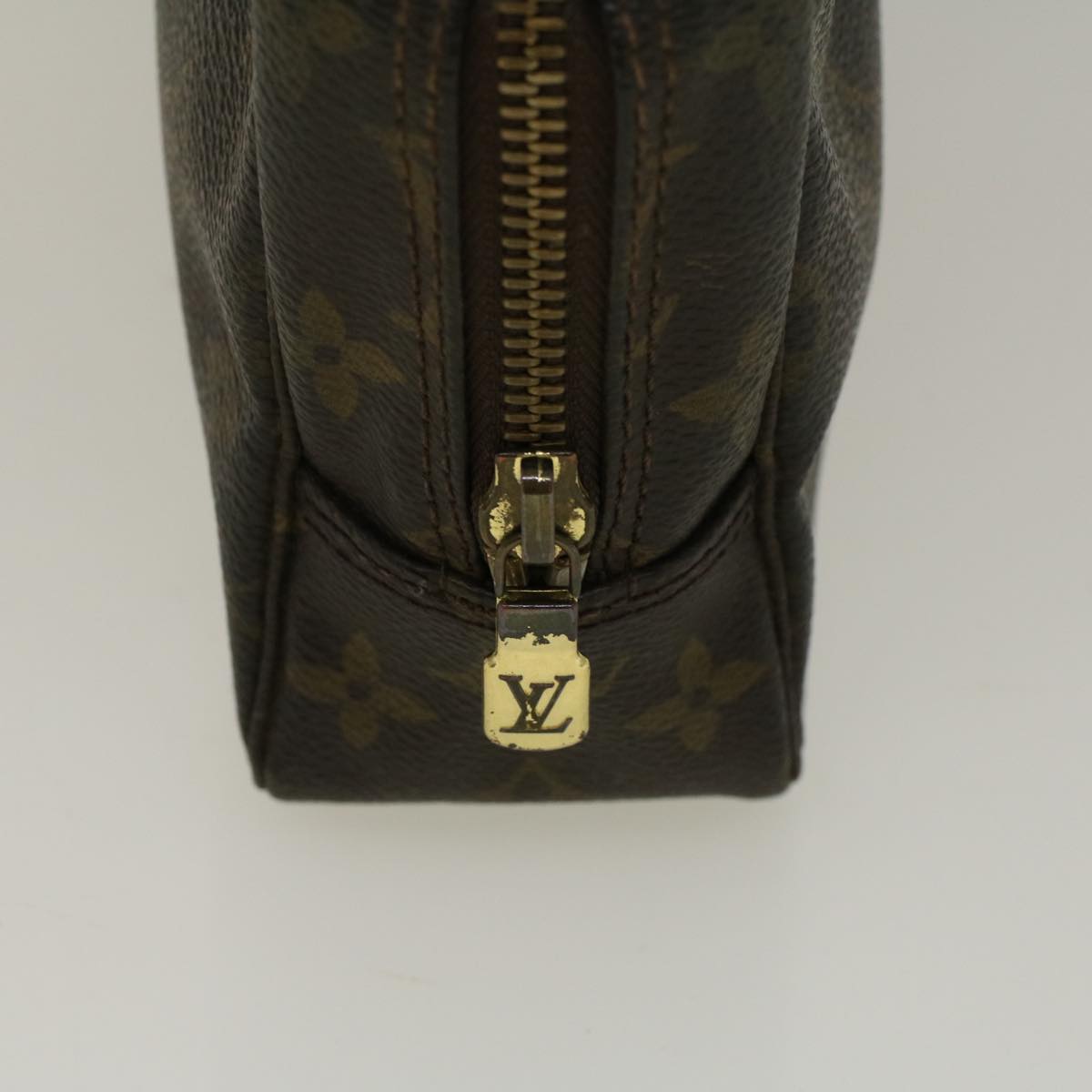 LOUIS VUITTON Monogram Trousse Toilette 23 Clutch Bag M47524 LV Auth 56833